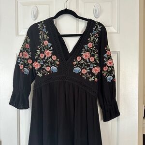 Mi Ami black V Neck mini dress - size L